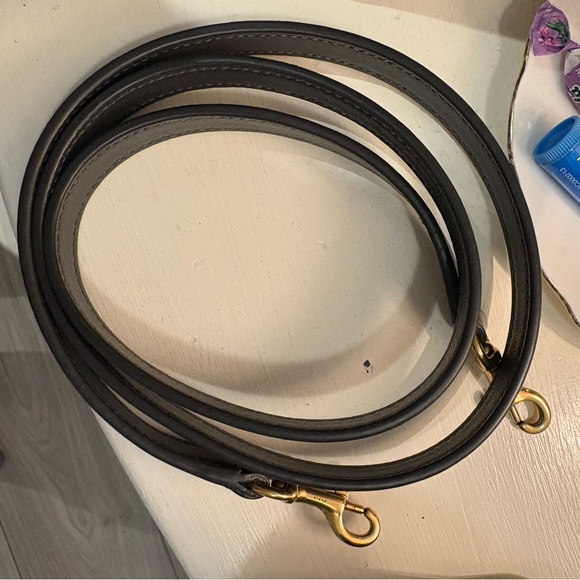 Saint Laurent Grey Sac De Jour with Gold hardware (like new) - Picture 5 of 7